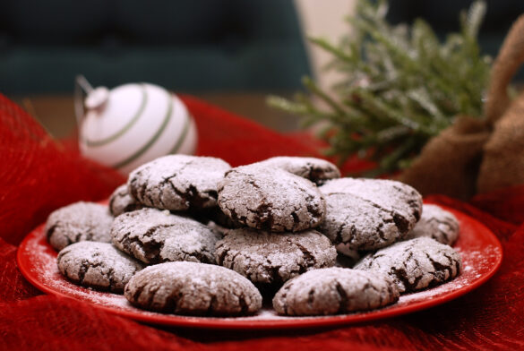 Crinkle Chocolate Cookies