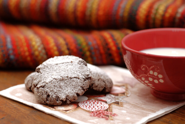 Crinkle Chocolate Cookies